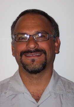 Gilberto Rosas